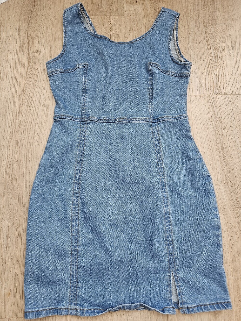 Conshvi Denim Blue Sleeveless Bodycon Dress - Picture 2 of 9